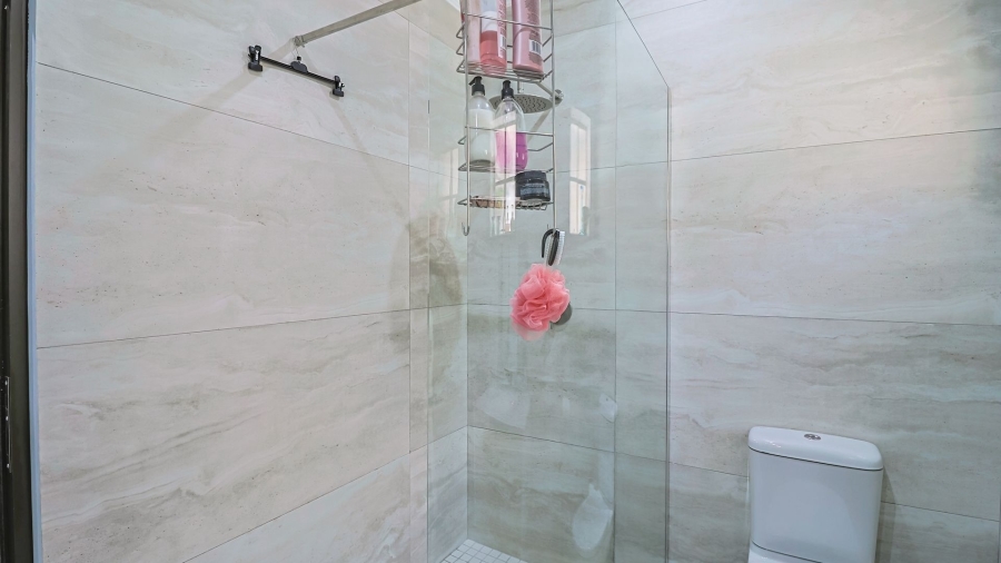 3 Bedroom Property for Sale in Safari Gardens North West